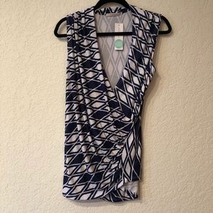 NWT 41 Hawthorn Navy Blue Cross Front Knit Top